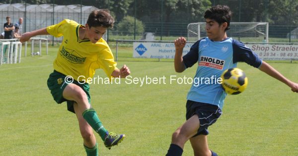 Jugendfuball-Qualifikation C-Junioren: SV straelen - SG Essen-Schnebeck
